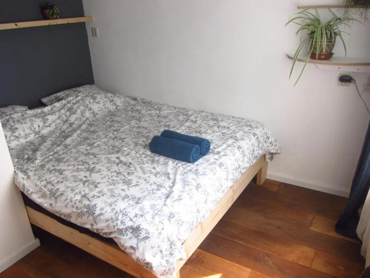 Private Studio Room In De Pijp Amsterdam Bed & Breakfast